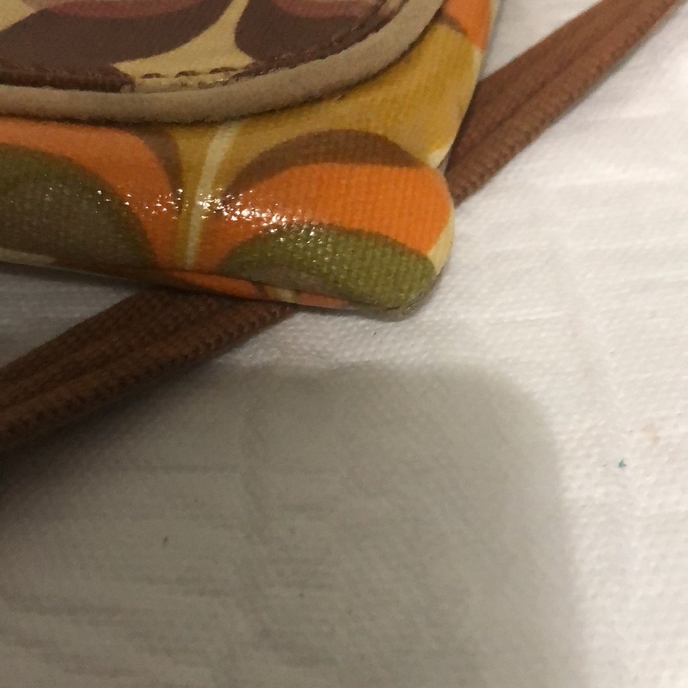 Fossil Retro Floral Crossbody - Picture 7 of 7